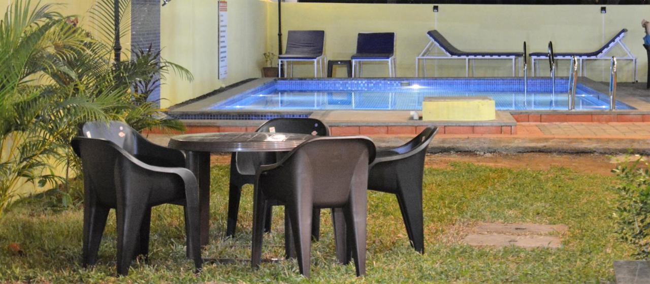 Sonikas Holiday Homes Candolim Buitenkant foto